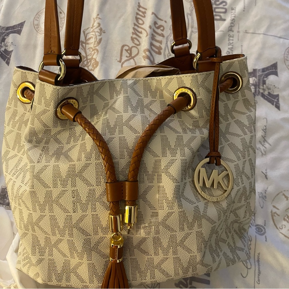 Michael khors handbags